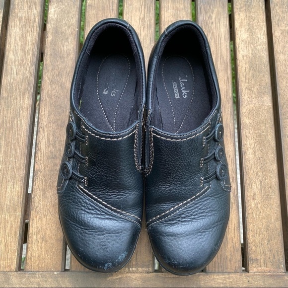 Clarks Women's Black Leather Upper Loafer Size  7 - Picture 3 of 7